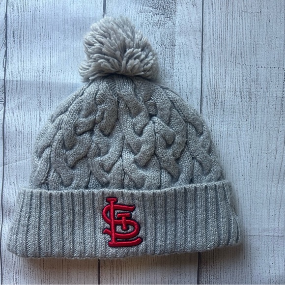 New Era Women’s STL Cardinals Knit Beanie – Fleece Lined, Excellent - Picture 1 of 6